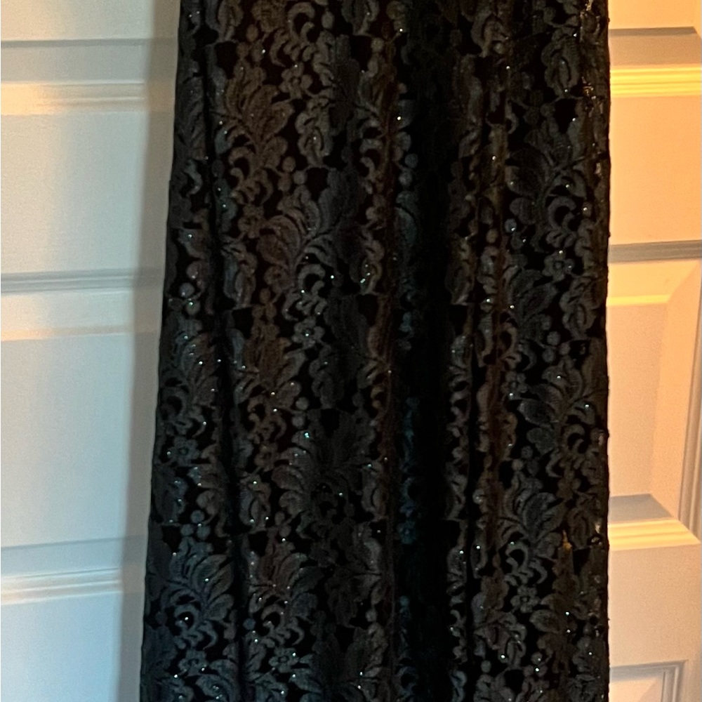 R&M Richards emerald green shimmer keyhole front ball gown size 18